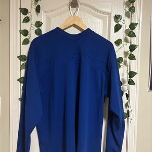 Vintage Oakley longsleeve size medium